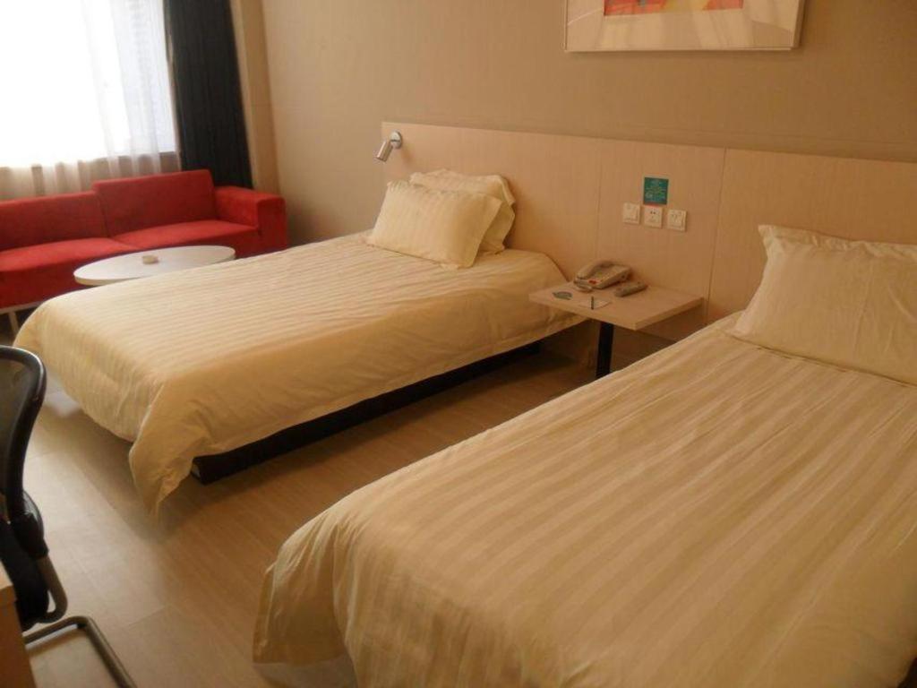 Jinjiang Inn Tonghua Shengli Road Branch Bagian luar foto