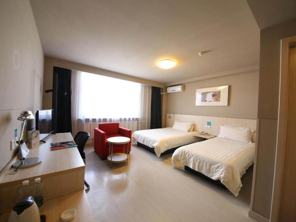 Jinjiang Inn Tonghua Shengli Road Branch Bagian luar foto