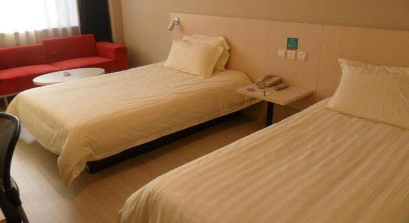 Jinjiang Inn Tonghua Shengli Road Branch Bagian luar foto