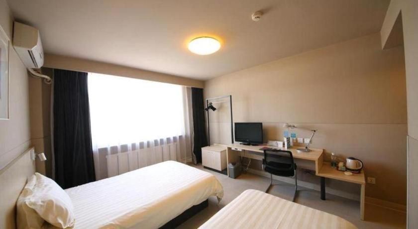 Jinjiang Inn Tonghua Shengli Road Branch Bagian luar foto