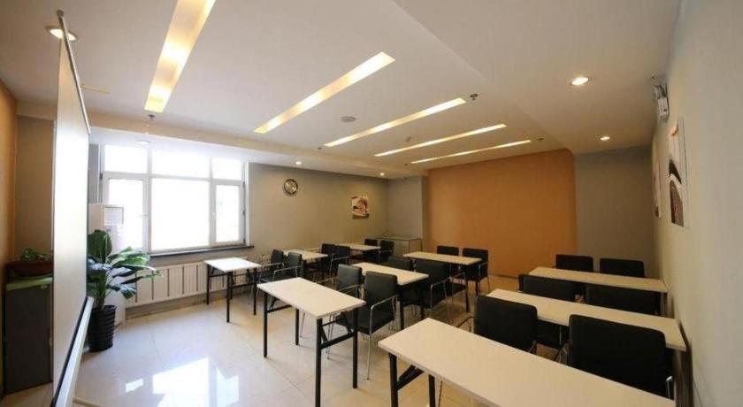 Jinjiang Inn Tonghua Shengli Road Branch Bagian luar foto