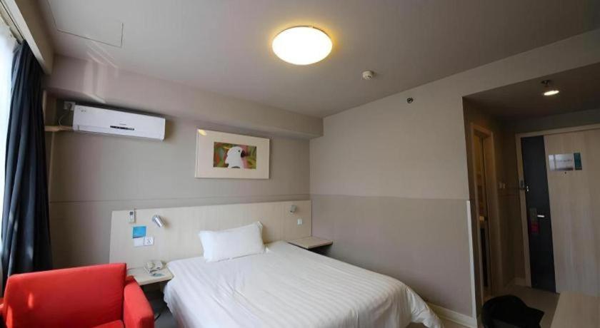 Jinjiang Inn Tonghua Shengli Road Branch Bagian luar foto