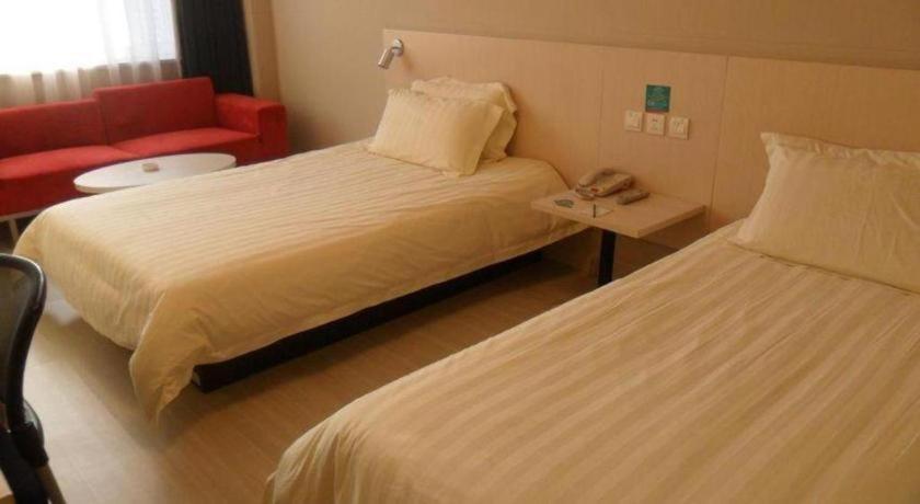 Jinjiang Inn Tonghua Shengli Road Branch Bagian luar foto