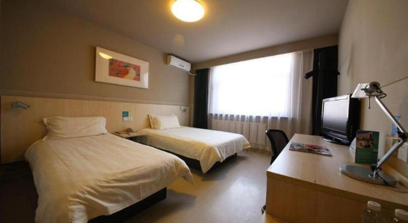 Jinjiang Inn Tonghua Shengli Road Branch Bagian luar foto